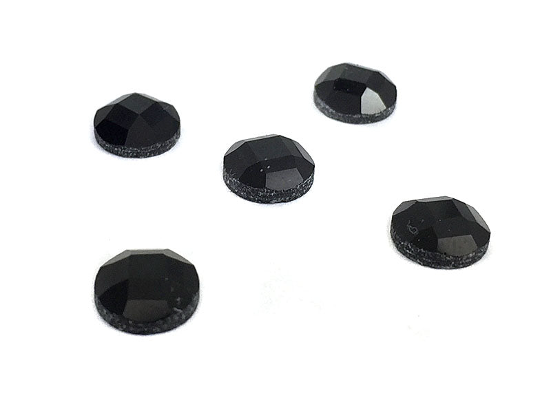 Facettierte Glascabochons 8 mm in schwarz