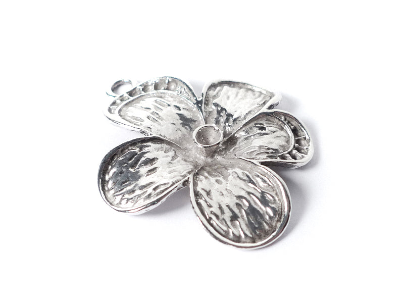 Metallanhänger “Blume“ 52 x 40,5 mm - 1 Stück