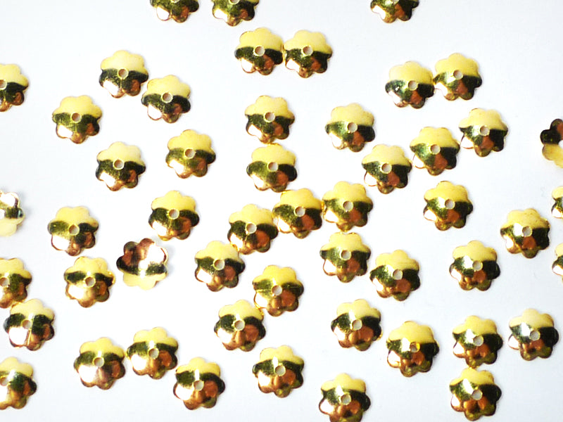 Metallkappen “Blume“ in gold 6 mm - 50 Stück
