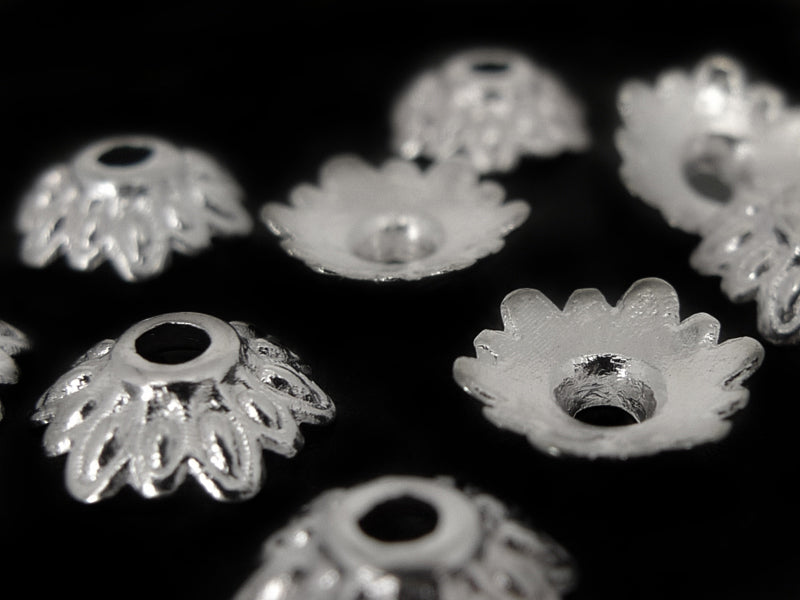 Perlkappen Metallkappen “Blume“ in silber 7,5 mm - 20 Stück