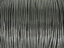 Lade das Bild in den Galerie-Viewer, Baumwoll Kordel Korean Wax Cord 1mm in schwarz
