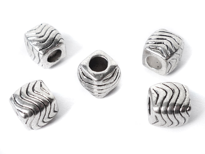 Metallperlen Spacer “Würfel“ 9 mm für Lederbänder - 2 Stück