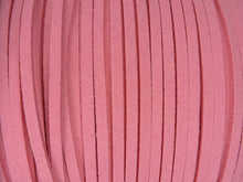 Lade das Bild in den Galerie-Viewer, Alcantaraband / Velourband in rosa 3 mm

