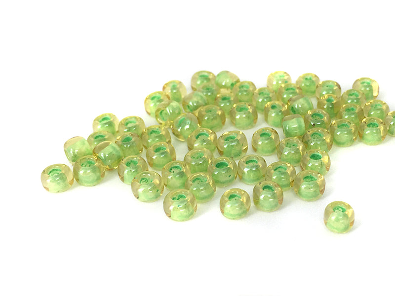 TOHO Beads / Rocailles 6/0 - 4 mm in mintgrün - 10g